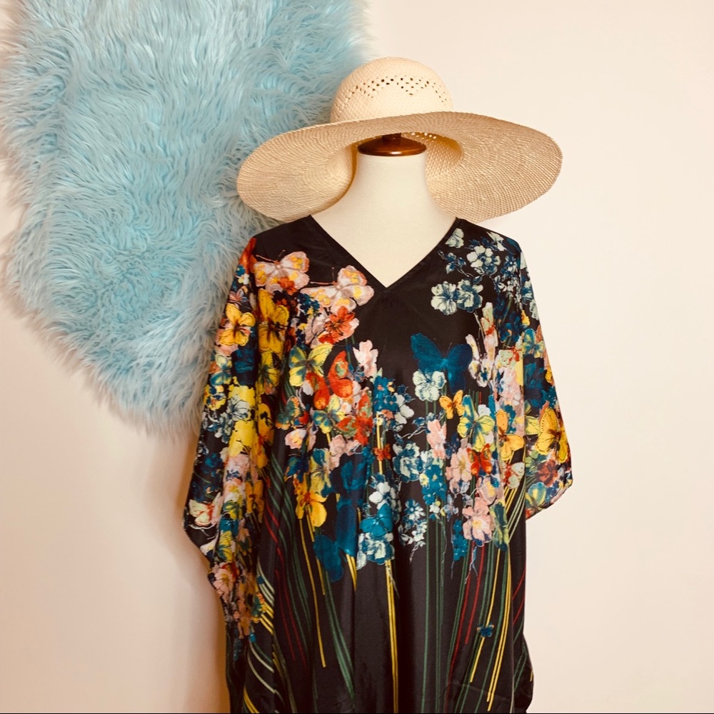 SOLD Vtg 70 RARE Butterfly Caftan Maxi Dress S M L - Picture 1 of 7